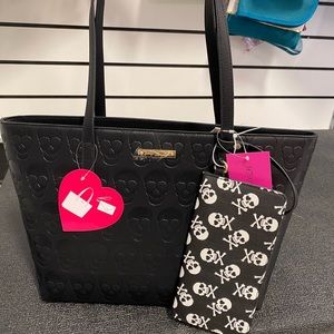 Betsey Johnson Black Skull Purse